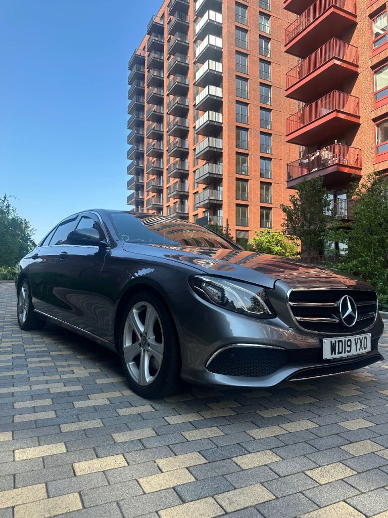 Mercedes-Benz, 2019 E-Class PCO Ready 