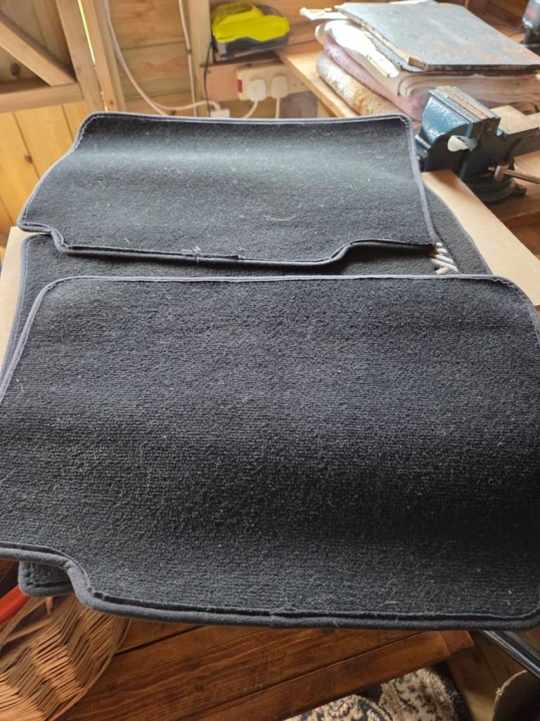Yaris cross car mats 