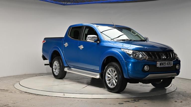 2019 Mitsubishi L200 2.4 DI-D DC Barbarian 4WD Euro 6 4dr PICK UP Diesel Manual