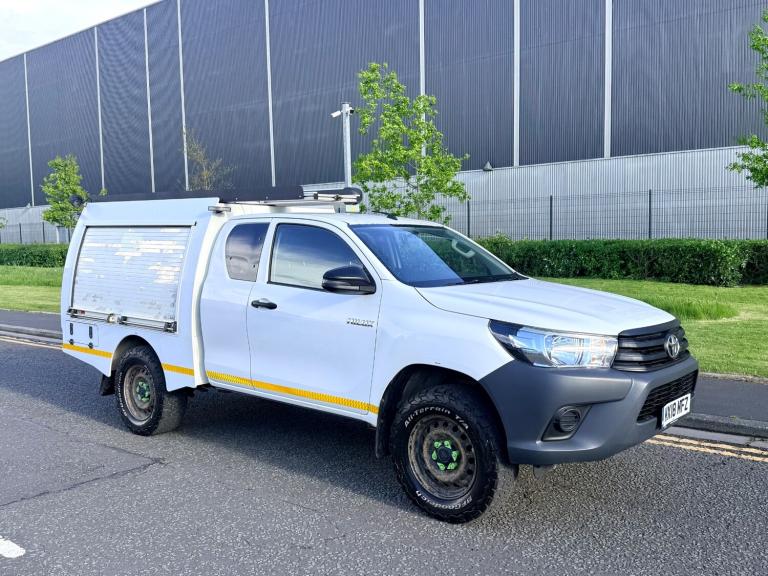 2018/18 TOYOTA HILUX EXTRA CAB 2.4 D-4D 6 SPEED-UTILITY TRUCK/WORKSHOP