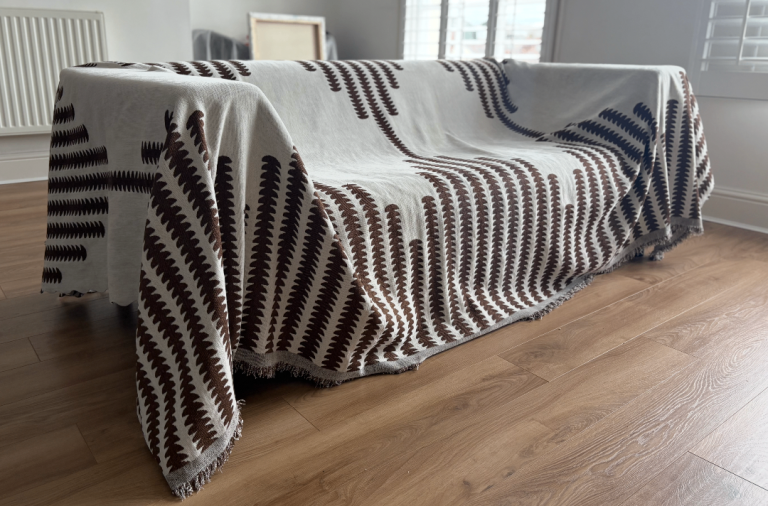 Cozy Ikea Klippan 2–3 Seater — Solid & Comfy (Pickup Apr 16–17)