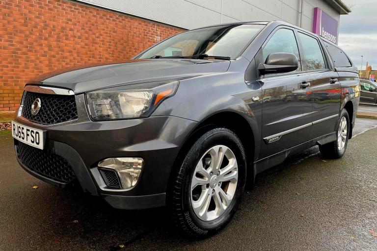 2015 Ssangyong Korando Sports Pick Up EX 5dr Auto 4WD PICK UP Diesel Automatic