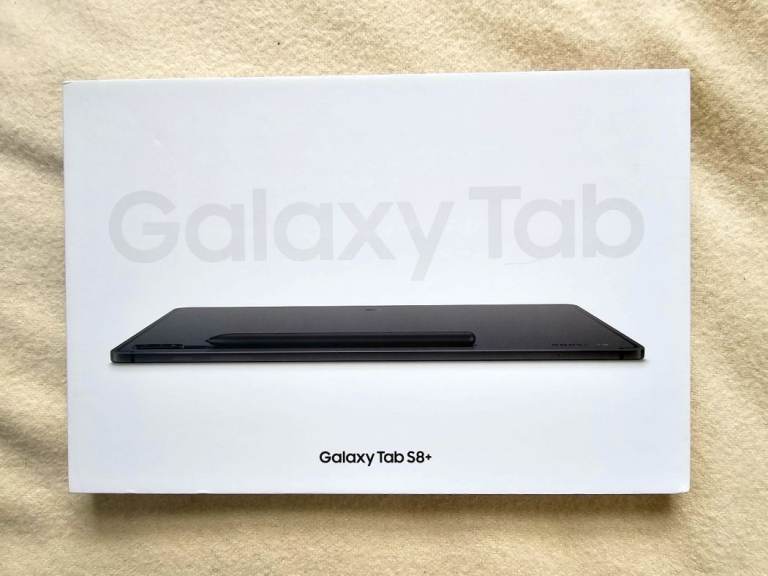 Samsung Galaxy Tab S8 Plus 256GB Wi-Fi + Pen + Keyboard Cover