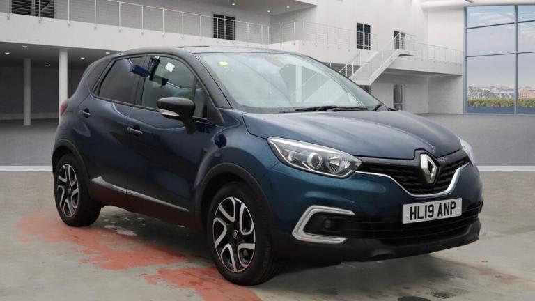 image for 2019 Renault Captur 1.5 dCi 90 Iconic 5dr HATCHBACK Diesel Manual