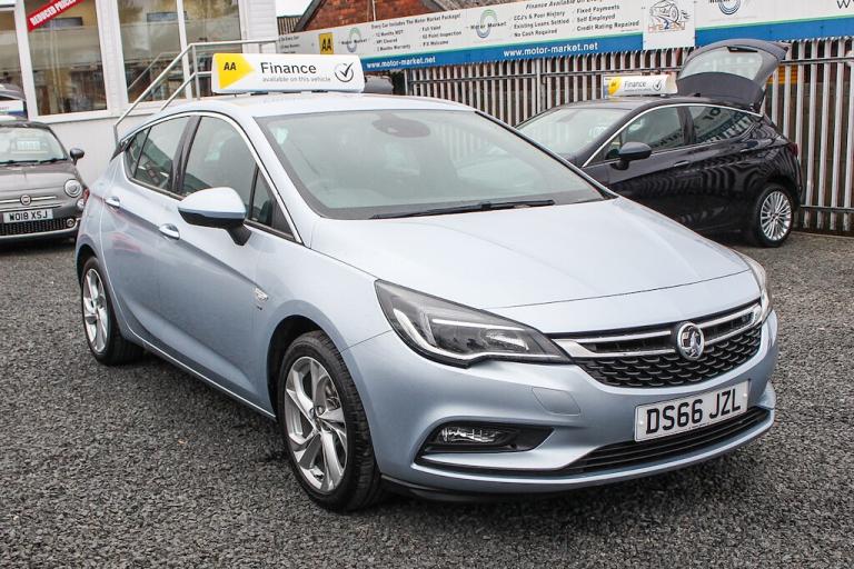 2016 Vauxhall Astra 1.6 CDTi BlueInjection SRi Hatchback 5dr Diesel Manual Euro 6 (s/s) (136 ps H...