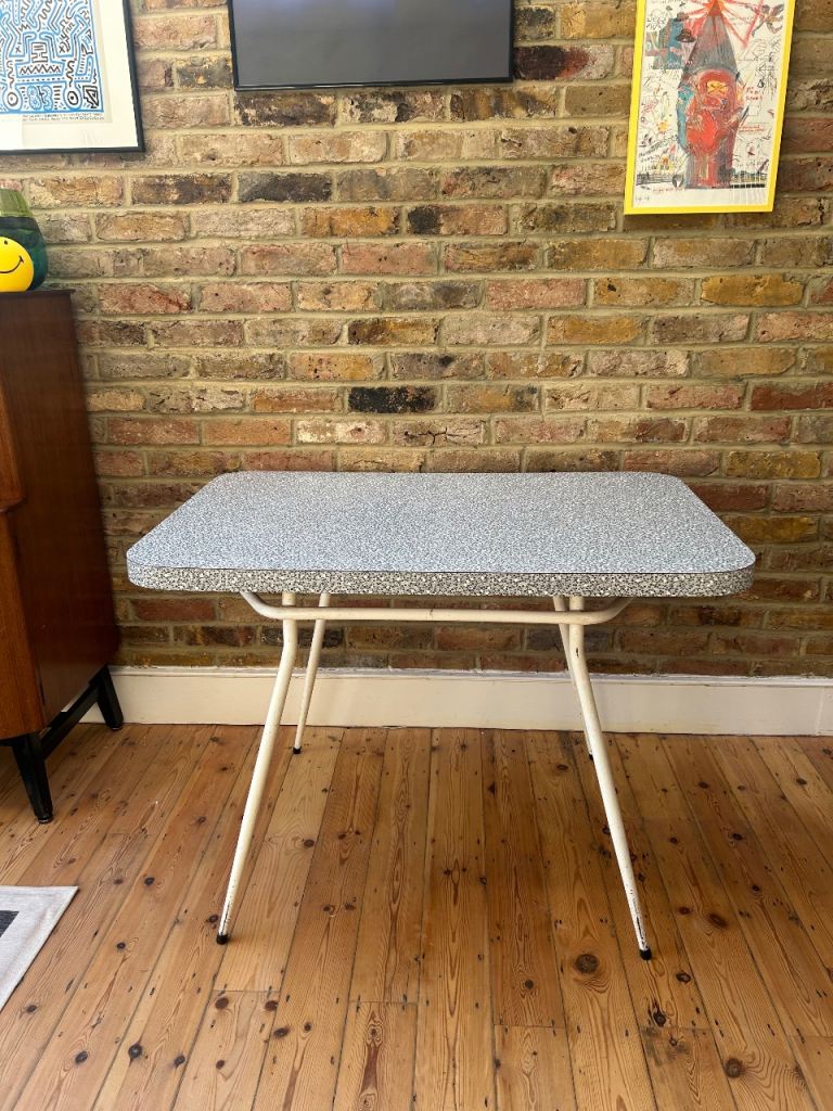Formica Kitchen Table 