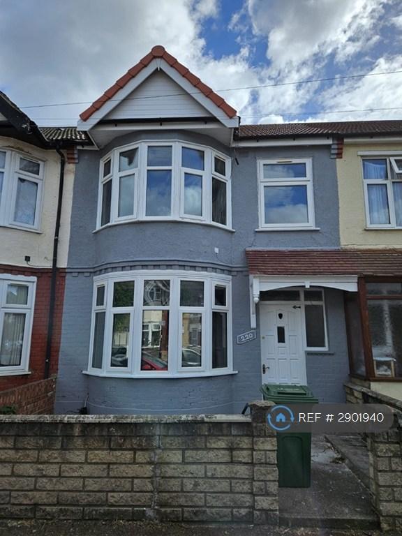 3 bedroom house in Sheringham Ave, Manorpark, E12 (3 bed) (#2901940)