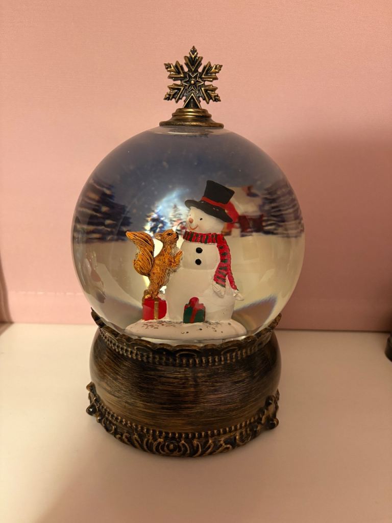 Snow globe 