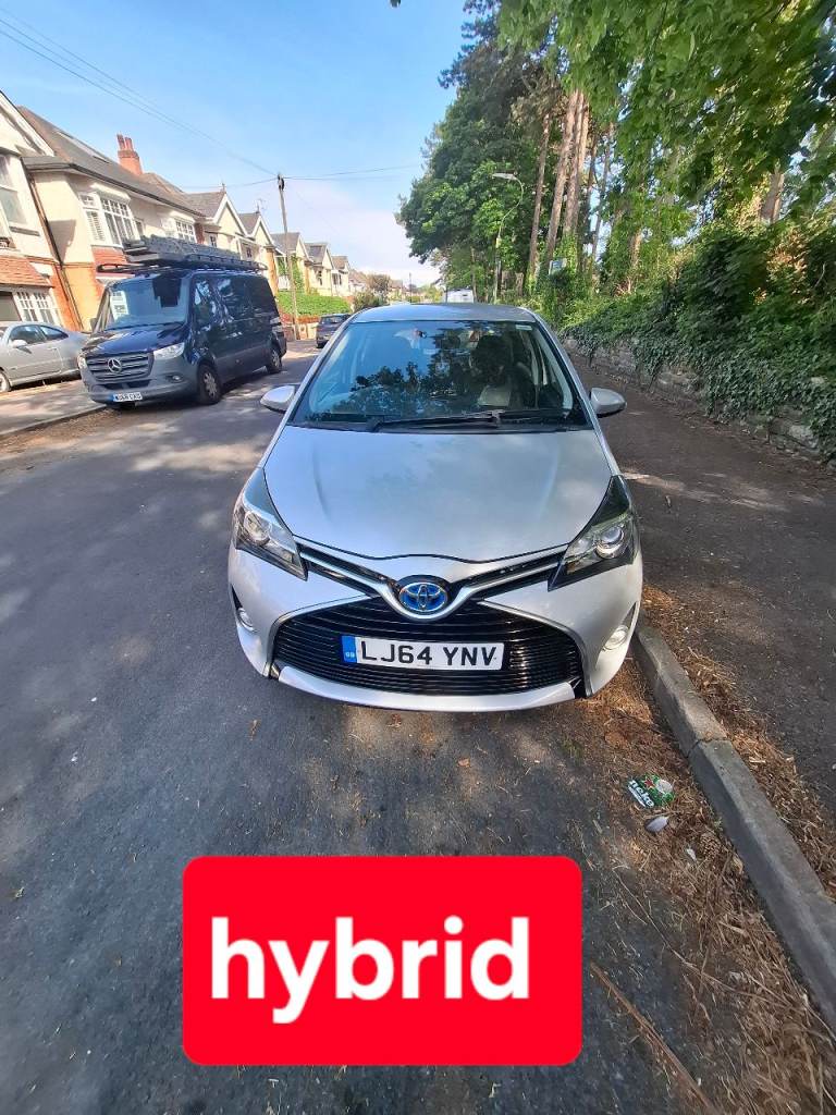 Toyota, YARIS, Hatchback, 2014, Other, 1497 (cc), 5 doors