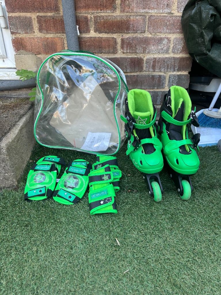 Cosmic Tri-Inline Skates with Protection Pack – Green, Size 1-4