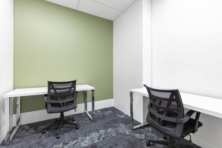 Cheltenham - GL52 8YQ \ Unreserved Private Office Access - Book by the Day