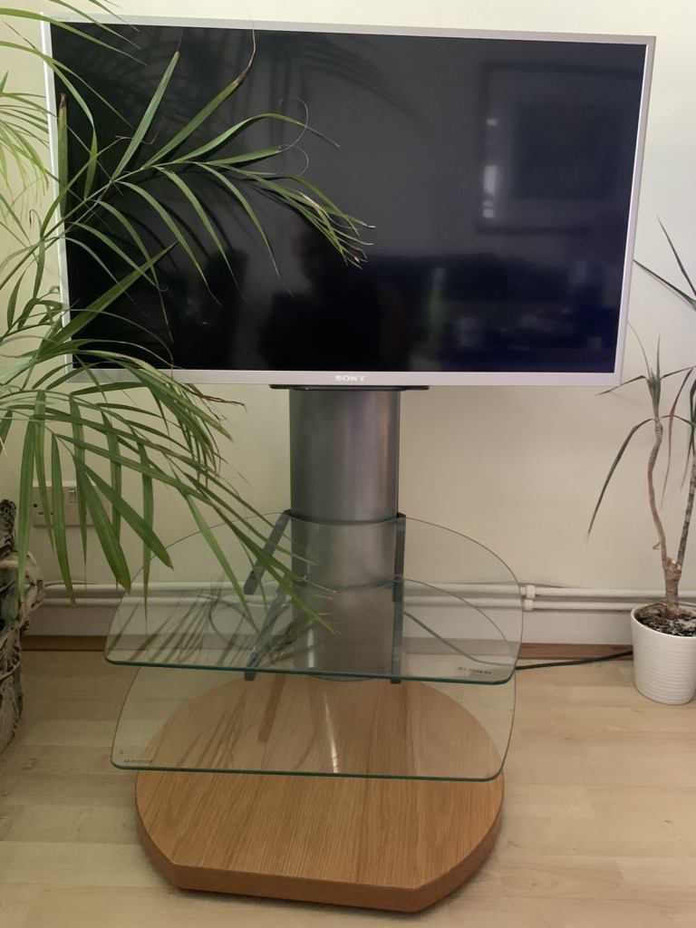 SONY® MODEL NO. KDL- 32W706B  SMART TV. with high quality stand 