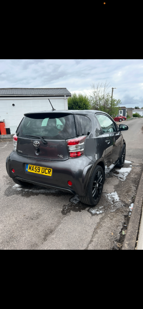 Toyota, IQ, Hatchback, 2009, Manual, 1329 (cc), 3 doors