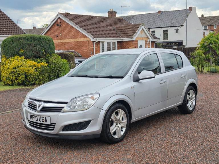 Vauxhall, ASTRA, Hatchback, 2010, Manual, 1598 (cc), 5 doors