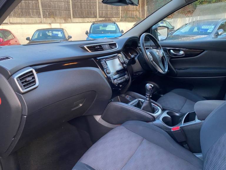 2015 15 NISSAN QASHQAI 1.2 DIG-T N-TEC SUV 5DR PETROL MANUAL 2WD EURO 5 (S/S) (1