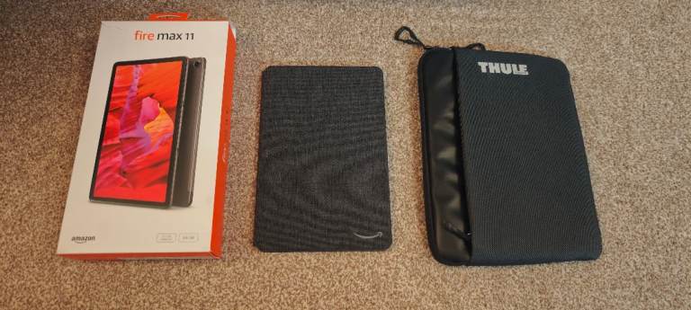AMAZON FIRE MAX 11 TABLET THULE CASE BOXED MINT STUNNING 