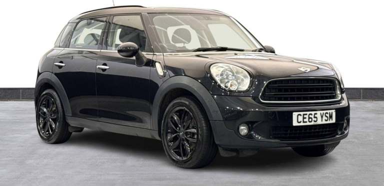 2015 MINI Countryman 1.6 Cooper 5dr ++ PANROOF / CHILI PACK / ULEZ / 17 INCH ALLOYS / CLIMATE HAT...
