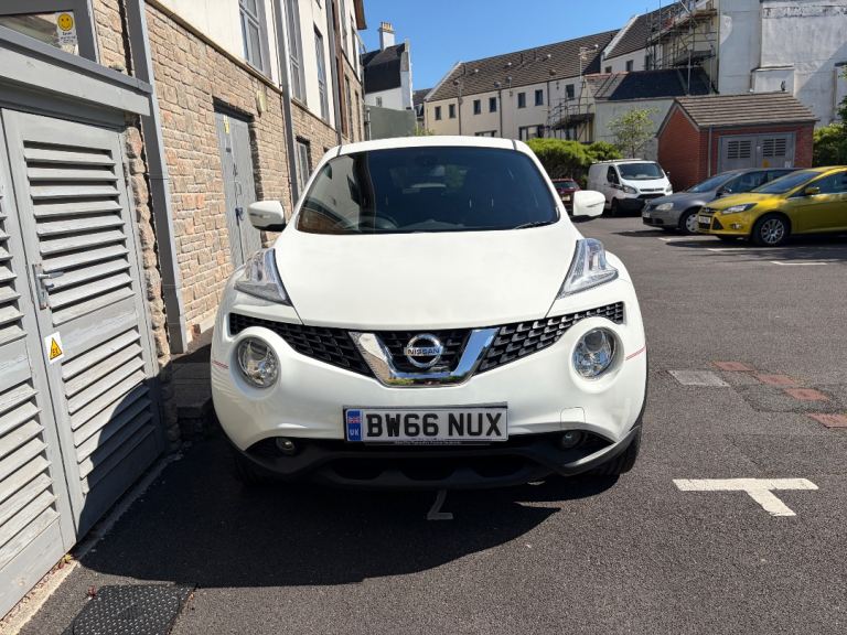 Nissan, JUKE, Hatchback, 2016, Manual, 1461 (cc), 5 doors