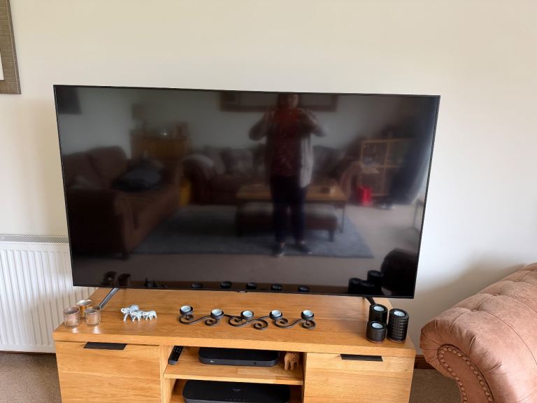 65” Samsung smart tv 
