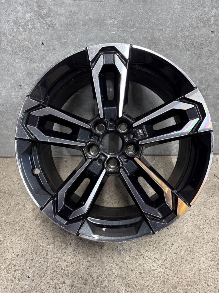 BMW iX1 X1 iX2 M SPORT 19x8” DIAMOND CUT ALLOY WHEEL  871M 6898051 GENUINE 22-25