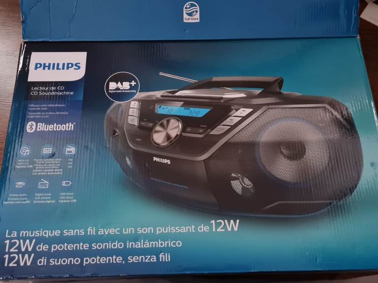 PHILLIPS CD, CASSETTE, RADIO PLAYER  For Sale!