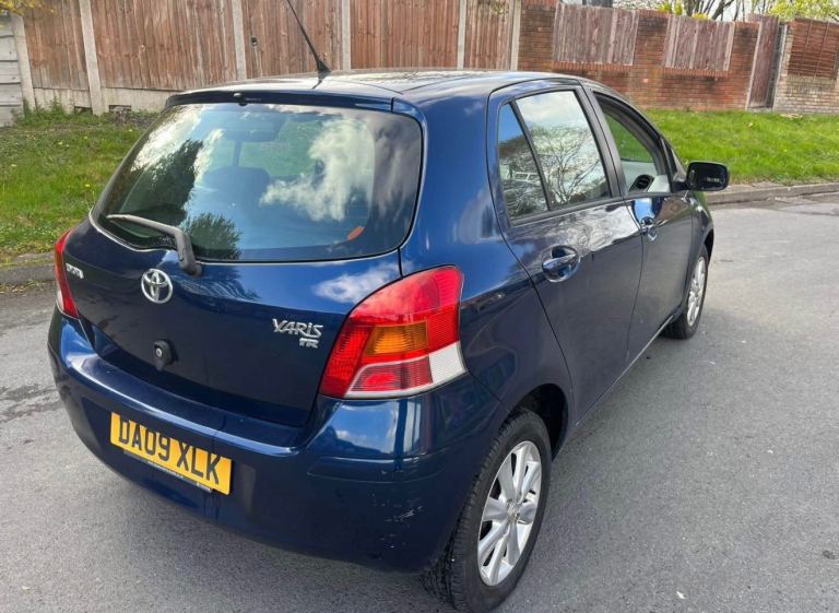 Toyota Yaris vvti tr