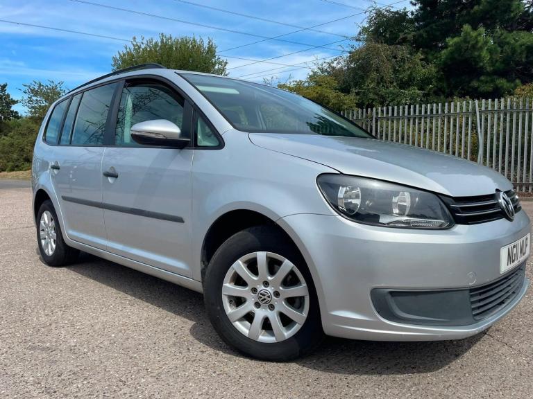 2011 Volkswagen Touran 1.6 TDI S DSG Euro 5 5dr MPV Diesel Automatic