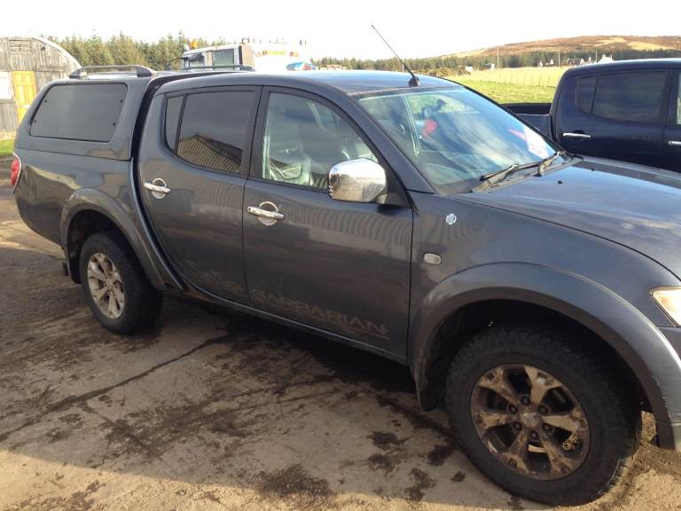 MITSUBISHI L200 B40 CANOPY IN VGC FITS 2006-2014 