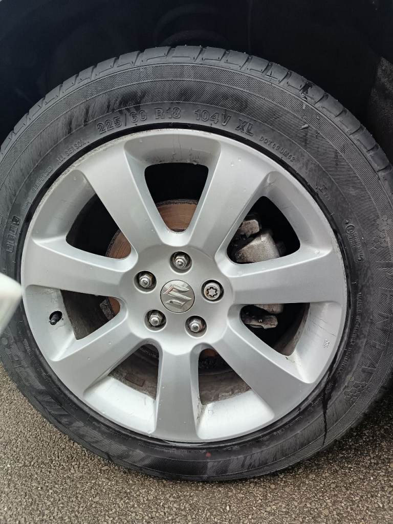 Susuki grand vitara alloys for sale 