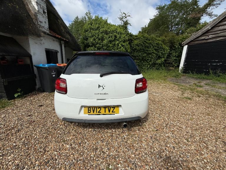 Citroen, DS3, Hatchback, 2012, Manual, 1560 (cc), 3 doors