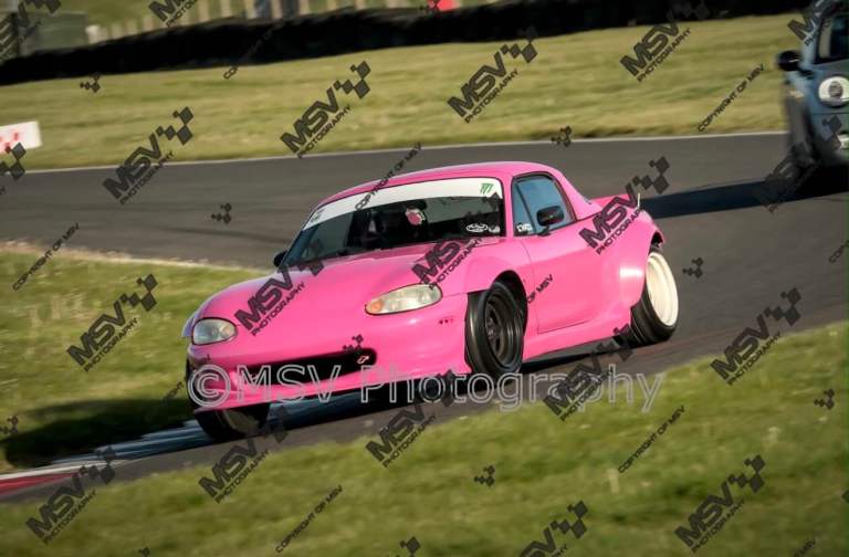 Pink Mazda MX-5 Track Car – Project Vehicle