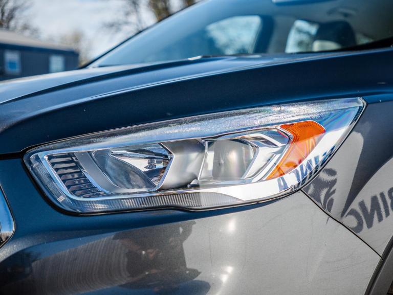 2017 Ford Kuga 2.0 TDCi Titanium Euro 6 (s/s) 5dr HATCHBACK Diesel Manual