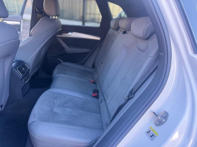 2019 Audi Q5 45 TFSI Quattro S Line 5dr S Tronic ESTATE PETROL Automatic