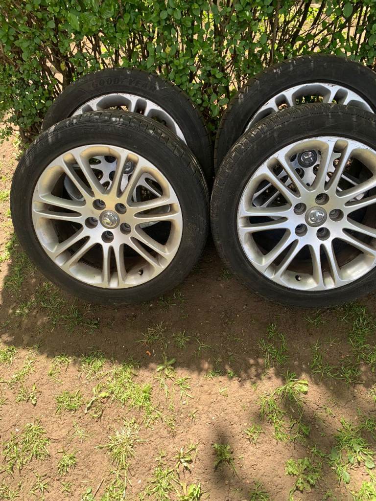 Insignia Mag Alloy Wheels and Tyres