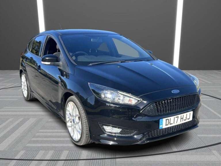 2017 Ford Focus 1.0T EcoBoost ST-Line Hatchback 5dr Petrol Auto Euro 6 (s/s) (125 ps) Hatchback P...