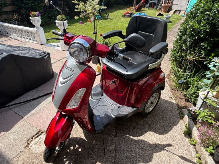 Velobike Z-Tech ZT-15-D Trilux+ Road Legal Mobility Scooter