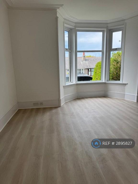 1 bedroom flat in Grampian Road, Aberdeen, AB11 (1 bed) (#2895827)