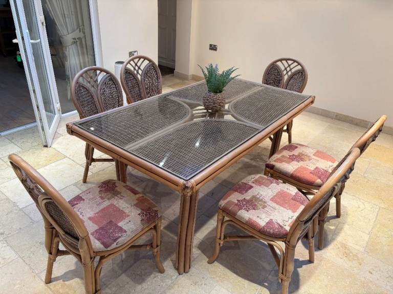 6 Seater Rattan Conservatory Dining Set with Glass Table