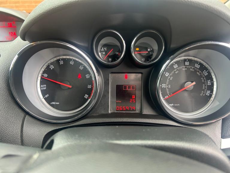 2016 Vauxhall Mokka 1.4T Exclusiv 5dr HATCHBACK Petrol Manual