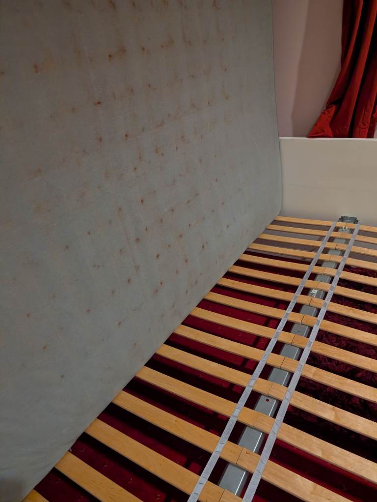 image for Double bed 6 x 4.5 