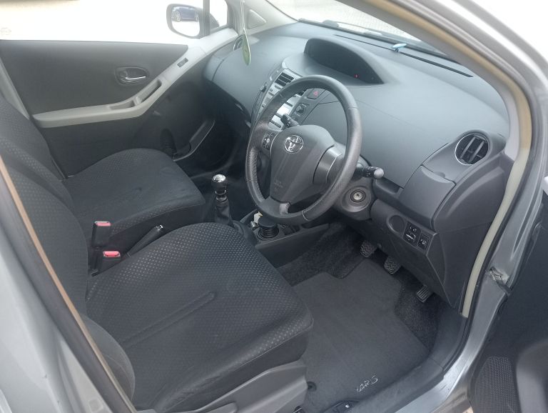 Toyota Yaris d-4d 1.4 diesel 2010 