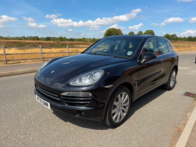 2010 Porsche cayenne 3.0 TD V6 full history 