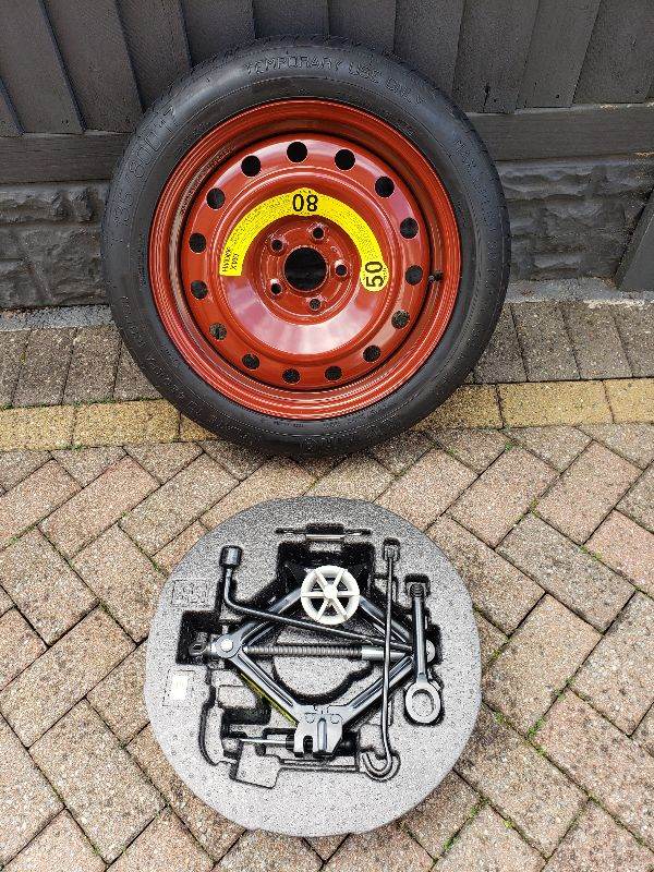 Space saver wheel and jack etc for Hyundaii40 tourer.