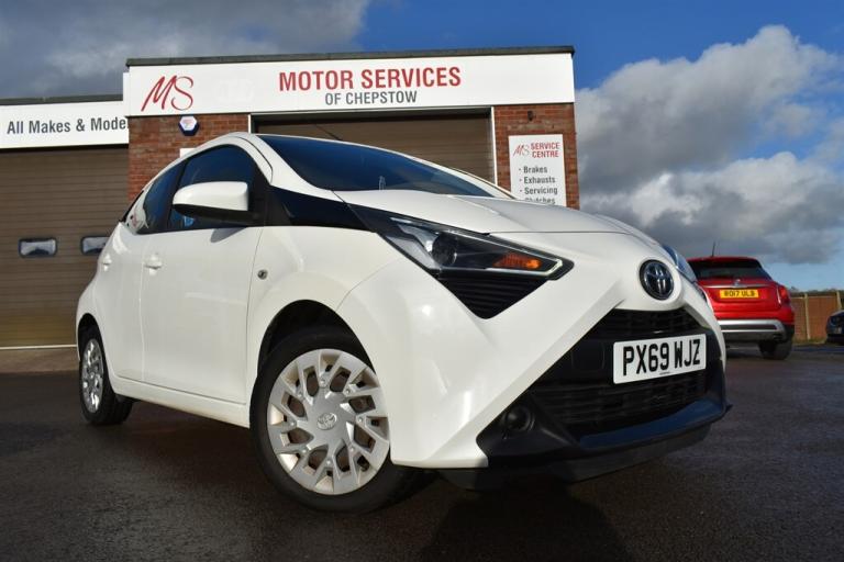 2019 Toyota AYGO VVT-I X-PLAY X-SHIFT Hatchback Petrol Automatic