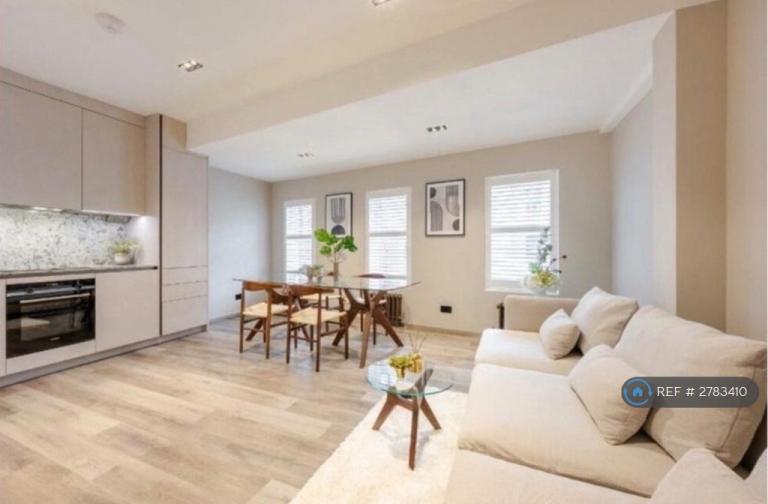 1 bedroom in St John's Ln, London, EC1M (#2783410)