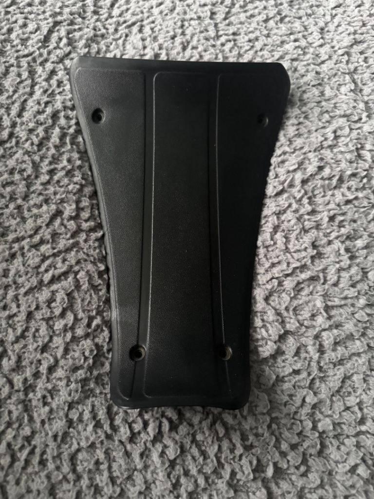 Vespa 250/300 battery cover - foot plate Bitterne Southampton 