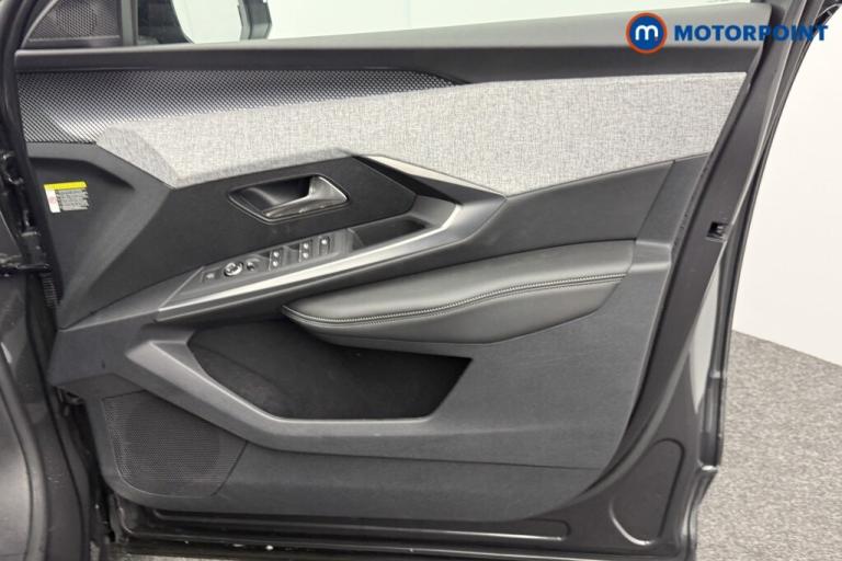 2024 Peugeot 3008 1.2 Hybrid 136 GT 5dr e-DSC6 SUV Petrol Automatic