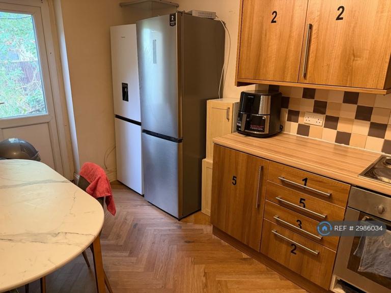 1 bedroom in Dale Road, Southampton, SO16 (#2986034)