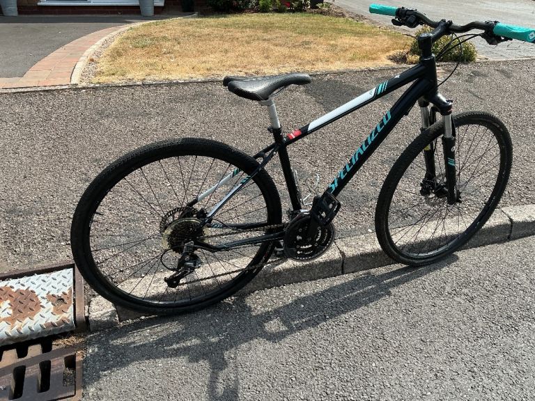 Specialized “Ariel” hybrid Mtb 700x38 wheels