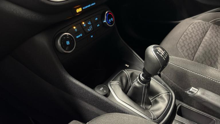 2022 Ford Fiesta 1.0 EcoBoost Hybrid mHEV 125 Titanium 5dr Petrol Hatchback Hatchback Petrol Manual